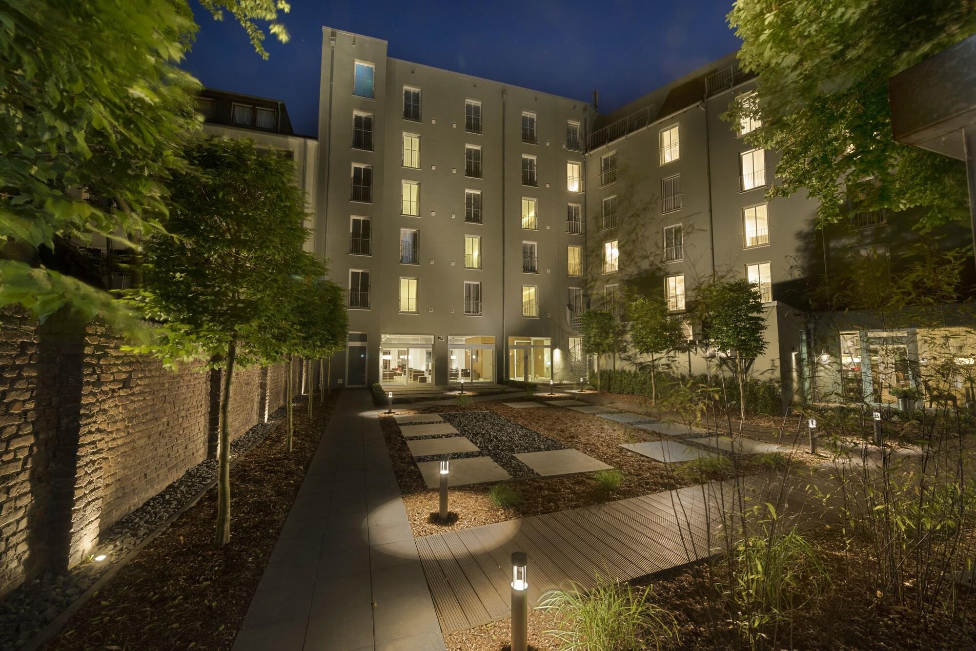 Hotel Conti Duisburg - Partner Of Sorat Hotels Εξωτερικό φωτογραφία